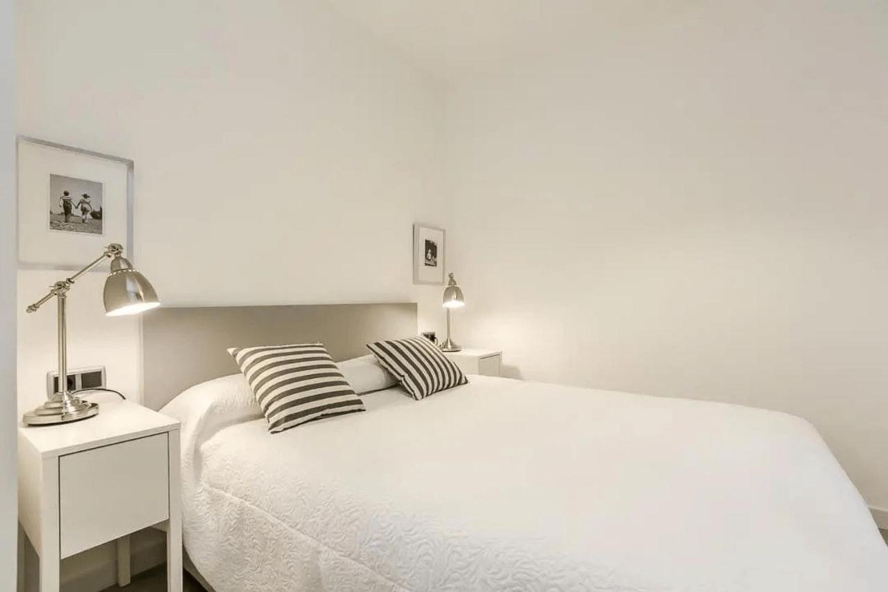 51Sam1021 - Modern Apartment Near Montjuic Βαρκελώνη Εξωτερικό φωτογραφία